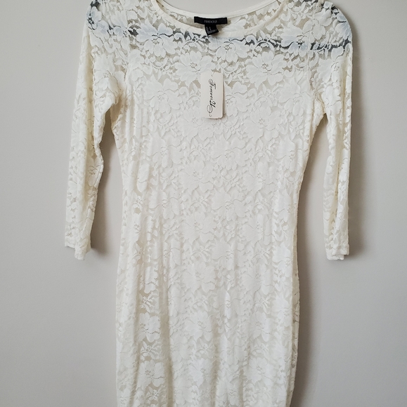 Dresses - Picture 2 of 2